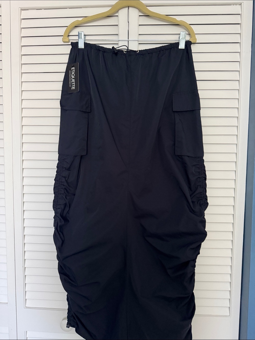 Etiquette Clothiers NavyMaxi Skirt with Cargo Pockets